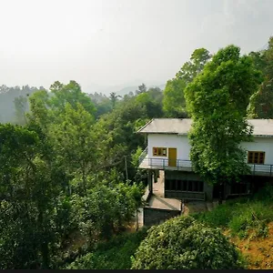 Greenpepperhomestay Munnar Anaviratty